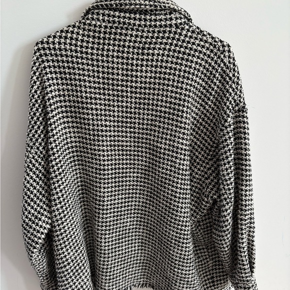 Zara Houndstooth Oversized Shacket - Picture 3 of 6